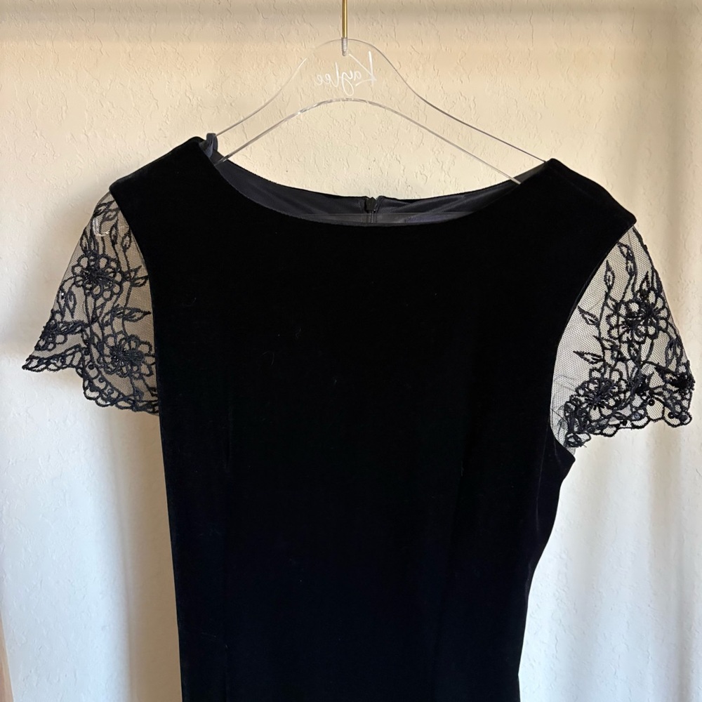 Vintage Hillard & Hanson Elegant Black Dress
